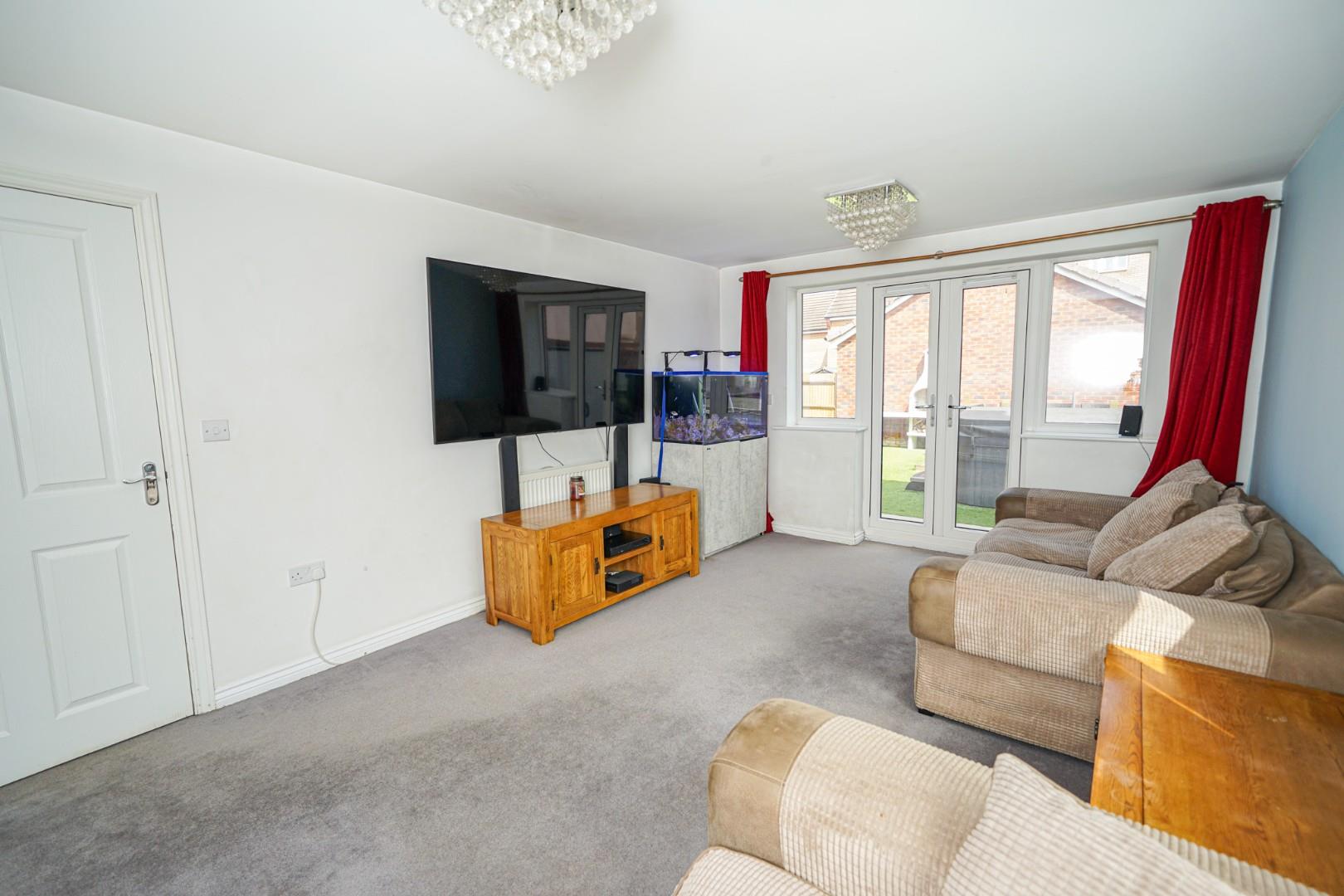 Fieldfare, Leighton Buzzard Quarters Estate Agents